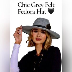 Chic Grey Felt Women’s Fedora Hat/Size US 7 5/8 / 61 cm) 🌺